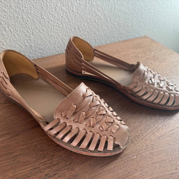 Nicolo Huaracha Shoes - Picture 1 of 5